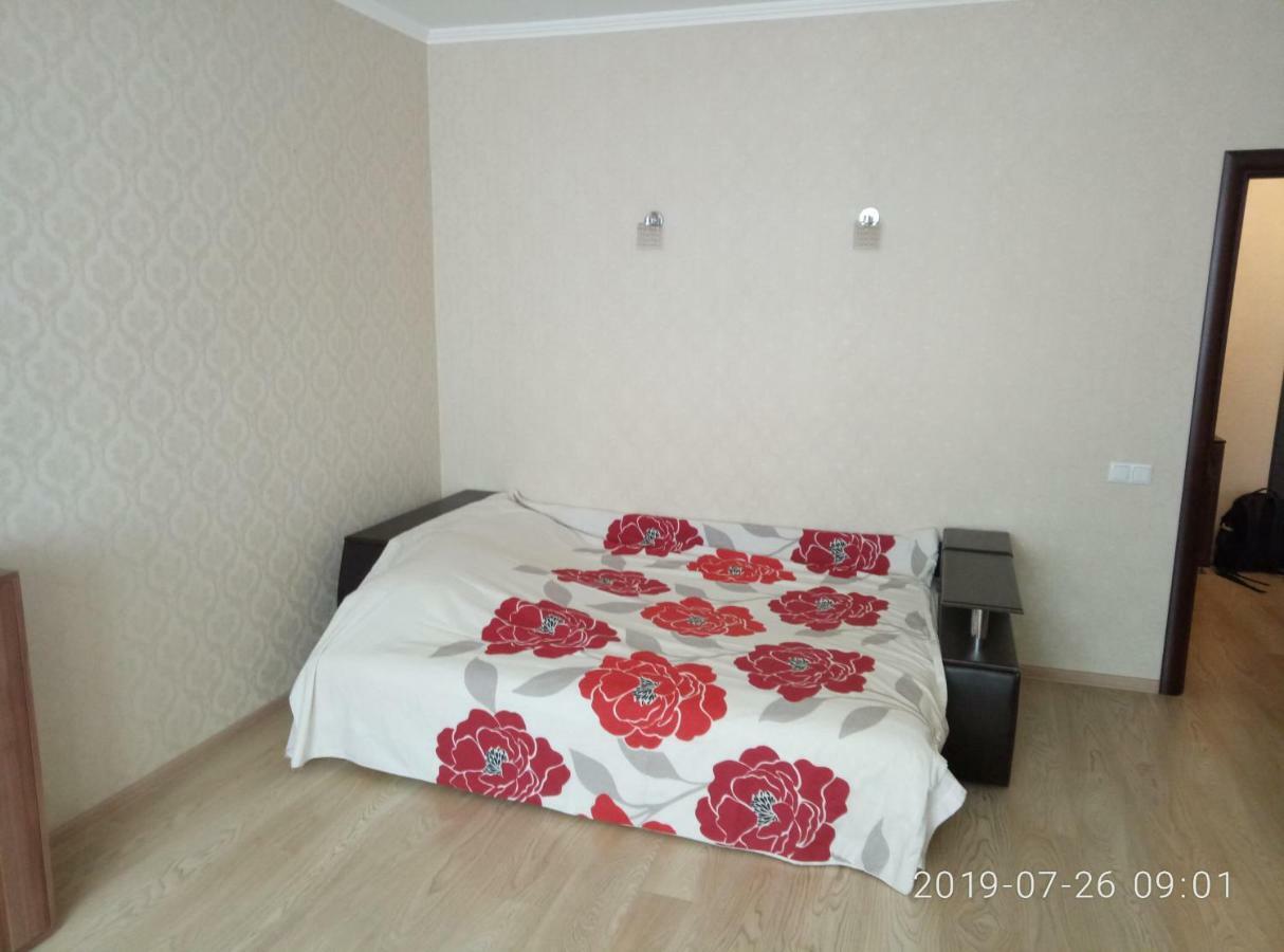 Люкс Апартаменты На Позняках Kiev Bagian luar foto