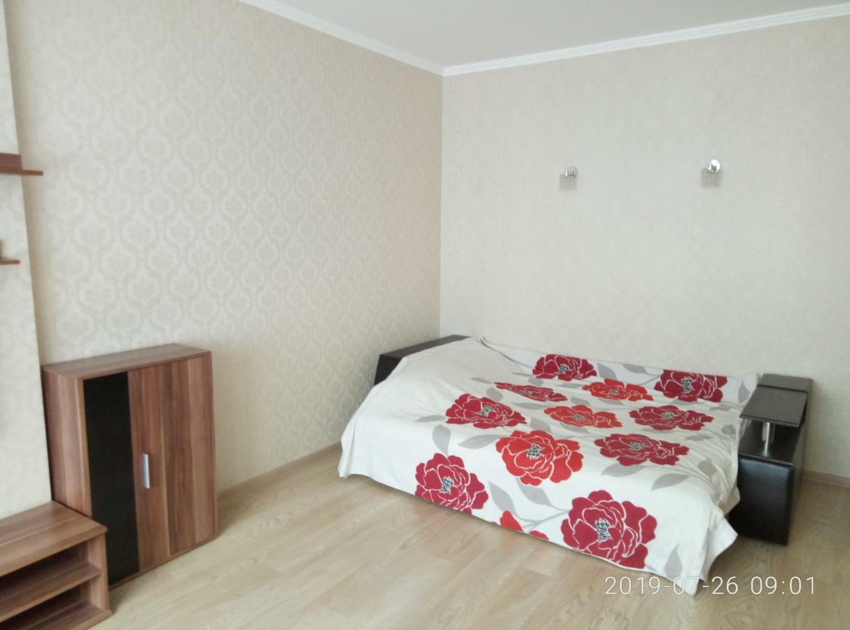 Люкс Апартаменты На Позняках Kiev Bagian luar foto